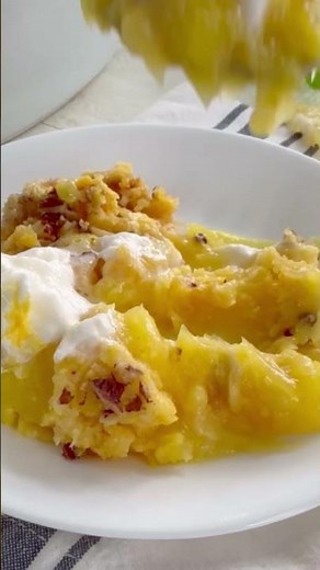 Slow Cooker Lemon Dump Cake – Bright, Buttery & Easy to Make #shorts