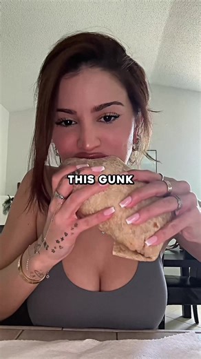 ⚠️our scans are recorded in Europe⚠️ Bugs are officially being added to food now. Ingredients like cricket flour, mealworm powder, and insect protein are being approved for use in bread, pasta, snacks, protein bars, and baked goods. They’re often listed under unfamiliar names, so most people don’t even realize they’re eating insects. It’s marketed as “sustainable,” but for consumers it means less transparency, more processing, and new allergens entering everyday foods without clear warning. If y