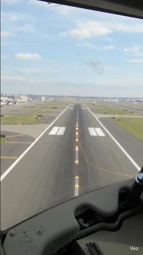 landing 🛬 at JFK airport cockpit view