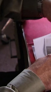 Dos delincuentes fugitivos en la mira. La policía teme que lastimen a alguien, pero sorprendentemente, ellos toman un camino diferente. ¿Podrán llegar lejos con uno de ellos herido? 🏃‍♂️👀🔍🤔 #FugaCasiPerfecta | Discovery Latinoamérica