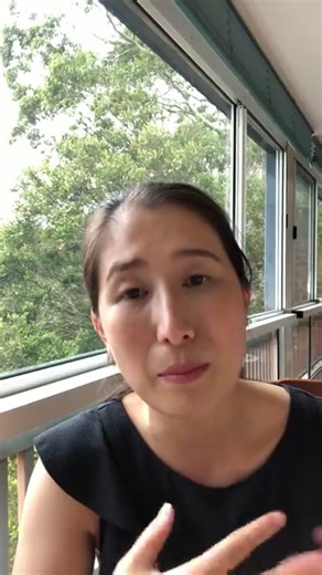 What are Polyols? 🤔 A type of FODMAP, polyols are sugar alcohols found in some fruits, vegetables, and sugar-free products. They can cause bloating and digestive discomfort in people sensitive to FODMAPs. 🍏🚫 Have you experienced this? Let’s talk in the comments! ⬇️ . . . #Polyols #FODMAP #GutHealth #DigestiveHealth #Bloating #HealthyEating #NutritionTips | Enlighten Me Products