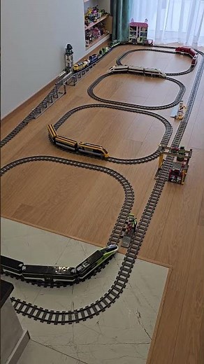 LEGO train extravaganza: 5-loop layout with freight & passenger precision!