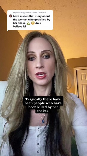 Reply to @amygutierrez7884 #snake #snakes #python #boaconstrictor #reptiles #reptilesoftiktok #exoticpets #meghanresponds #girlswithreptiles