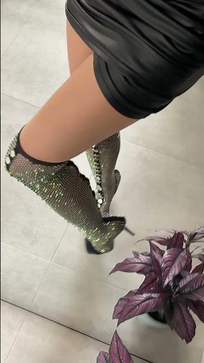 High Heels Aesthetic & Pure Elegance | Sparkly Thigh High Heels & Stockings Look #boots #highheels
