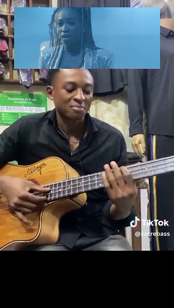 #guitar #bass #esimbitemoisembiye