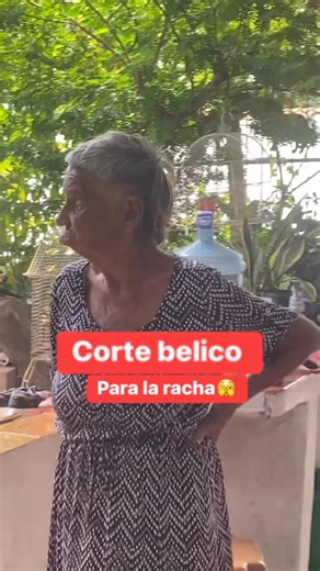 1.1K reactions · 284 shares | #videoviralシ #foryouシpage #halloween2025 #houstontexas #comedia | Nanci Navarro | Facebook