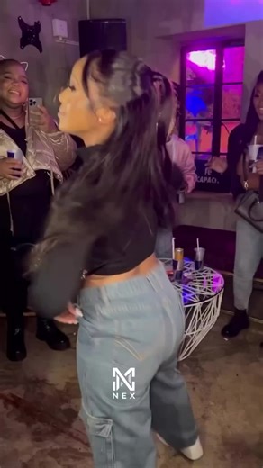 Amapiano loading… let the beat speak before I even move 😮‍💨🔥🪘 #AmapianoVibes #YanosMovement #AmapianoGrooves #BeatDropDance #InstrumentalBeats