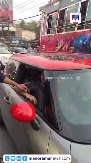 കൊയിലാണ്ടിയില്‍ ടാലന്‍റ് ബസിലെ ജീവനക്കാർ കാർ യാത്രക്കാരനെ മര്‍ദിച്ചെന്ന് പരാതി | Bus Driver | Attack