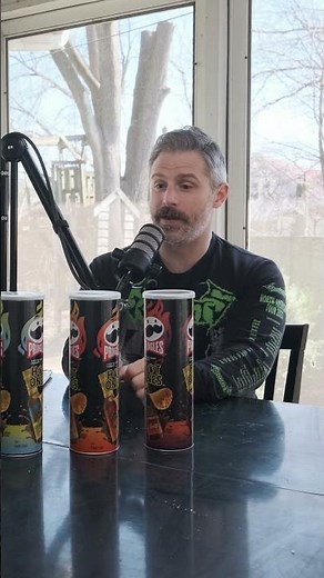 Ranking ALL Hot Ones Pringles Flavors 🏆 (SHOCKING Winner!)