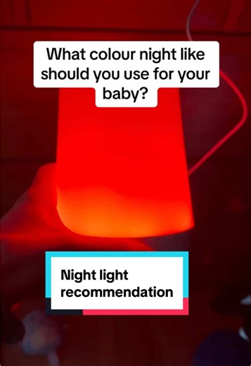 Research shows that red light is the least disruptive to sleep. Keep it just bright enough for diaper changes and feedings—but not so bright that the whole room glows! And don’t forget to turn it off when you're done. Darkness = better sleep! Here’s a quick tip… If you need your phone during those late-night feeds, keep the brightness as low as possible. Do you use a night light? Or no light at all? 😂 Tell me in the comments! ⬇️ #nightlight #redlight #sleephygiene #babysleep #babysleeptips #bab