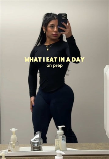 Full Day of Eating for Bodybuilding Prep