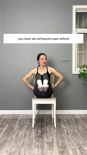4 Chair Moves You Can Do at Home for Defined Abs, Firm Glutes & Toned Legs #fitness #workoutmotivation #workout #dailyworkout #plank