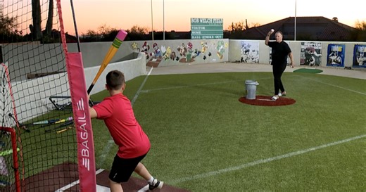 Milwaukee Brewers manager Pat Murphy explains how fatherhood shapes his coaching style