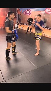 95K views · 1.2K reactions | A forward moving, aggressive boxing drill for fighters training in Muay Thai, Kickboxing or MMA here coached | KickBoxing Tips | Facebook