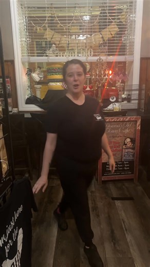 #visitmadisonvilletn #Tennessee #foodnearme #hungry #wecookyourelax #visitmadisonvilletn #Tennessee | Donna's Old Town Cafe