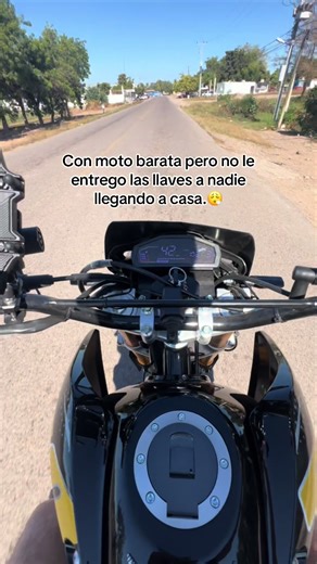 Con Moto Barata, Pero Nunca Entrego Las Llaves