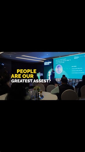 Mr. Shiv Khera was the Keynote Speaker at the @iimjobs Talent Edge Summit, delivering an inspiring session on “Winning with People: Unlocking the Human Edge in Leadership Hiring”. During his keynote, he addressed an audience of CHROs, founders, and senior talent leaders, highlighting how the foundation of successful leadership hiring lies not only in skills, but in mindset, values, and the ability to win with people. In a rapidly changing talent landscape—where technology, agility, and evolving 