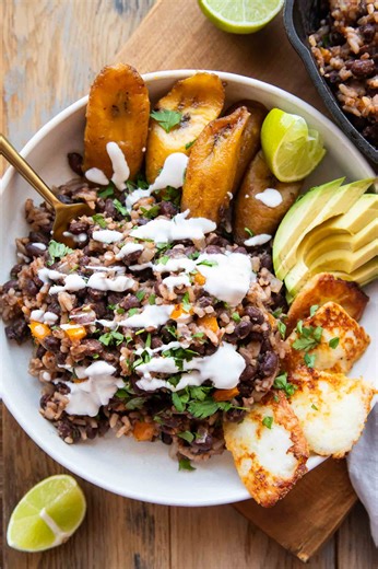 Abuelita's Kitchen: Gallo Pinto