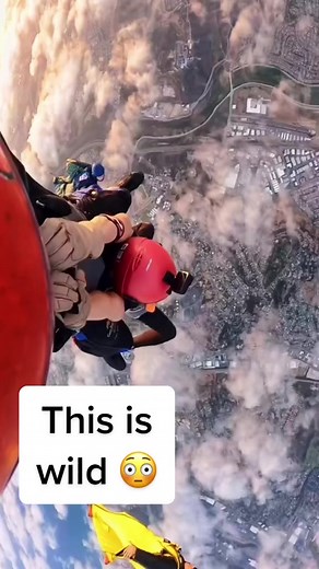 5.3K views · 80 reactions | She's a professional sky diver  (via @theskydivingpilot) #skydiving #tandemskydive #wingsuit | Artistic Skydiving | Facebook