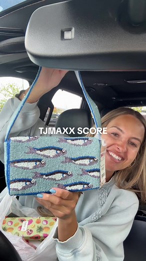 I SCORED AT @TJ Maxx AHHH. Tjmax finds. Tjmaxx haul. Tjmaxx purses. Tjmaxx shopping