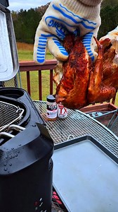 Deep Fried Thanksgiving Turkey #thanksgiving #turkey #deep #fried #deepfried #moist #juicyturkey #easy #recipe #howtobbqright #killerhogs #heathrilesbbq #heathrilesbbqproducts #eat #thanksgivingfood #sogood | bentley.bbq