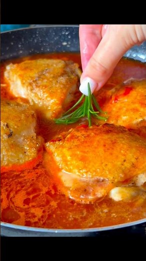 Juicy Chicken Thighs in Garlic Tomato Sauce 🤤🍗