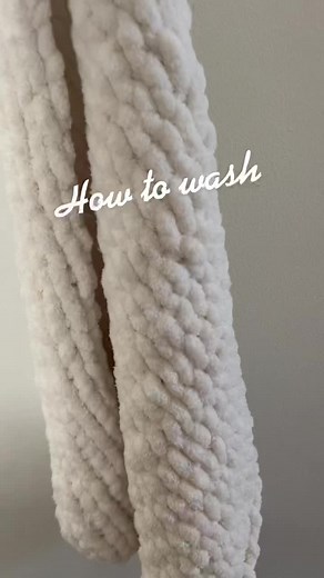 How to Wash Chunky Knit Blankets