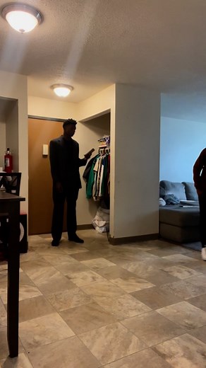 Dance battle before school 🕺🏽 | Loobqby Kwon