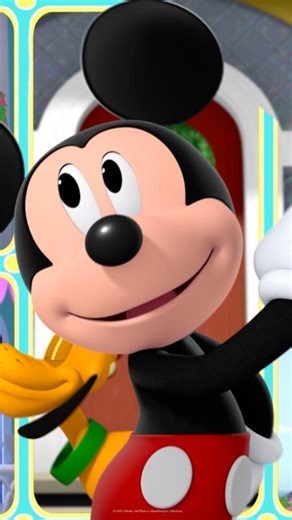 ¡La casa de la diversión abre sus puertas! 🎉 Sigue las aventuras de Mickey y sus amigos en #MickeyMouseFunhouse en @DisneyPlusLA. | Disney Junior Latinoamérica