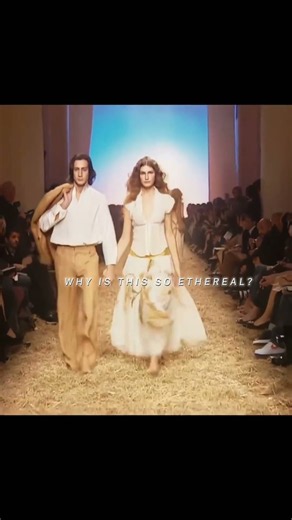 it's so ✨#jeremydufour & #raquelzimmermann #fashion #supermodel #fashionweek #runway #mixedbeam