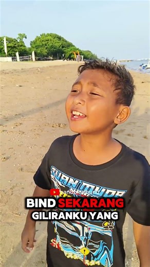 Playing with Spirit Firecrackers on the Beach‼️