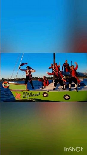 The Latin American Wiggles- Fernando's Intro/Sailing Around The World Intro (English Translation)