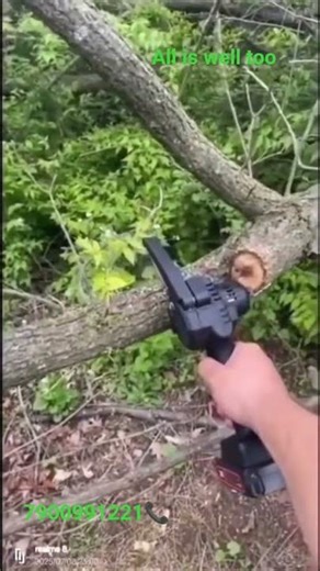 Cordless Mini Chainsaw #2025 🔥 Cuts Wood Fast | Portable Power #tool #trending
