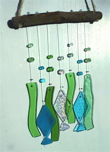 Stained Glass Fish and Seagrass Windchime - Etsy