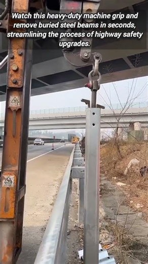 Powerful Hydraulic Post Puller Efficiently Removes Buried Steel Beams