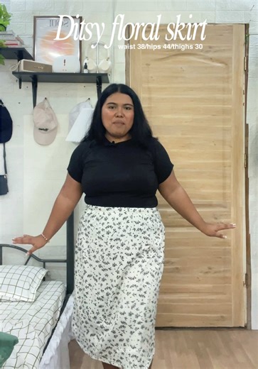 Stylish Plus Size Skirt Outfit Ideas for Women