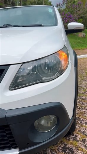 Volkswagen - SAVEIRO 1.6 CROSS CE 8V FLEX 2P MANUAL - 2013 - Salto