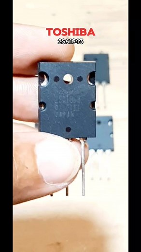 70K views · 473 reactions | Cari tau isi chip 4 code LOT berbeda Transistor TOSHIBA recomen yg mana Biar tahu disimak dulu ya gaes ... #electronics #transistor #toshiba #spartpart #2SA1943 #2SC5200 #audio #sound #suara #musik #funnyvideos #lucu #comedy #sedangviral #ltrendteratas #vlog #videos #hariraya #lahirbatin #mudik | Herman Suhaemi | Facebook