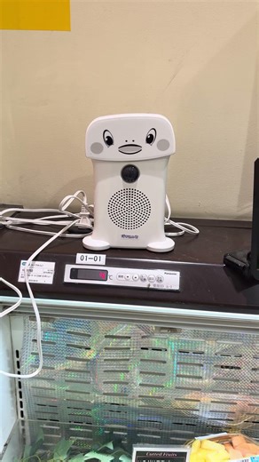 とあるコープのサボってる呼び込み君 F06 25J #呼び込み君