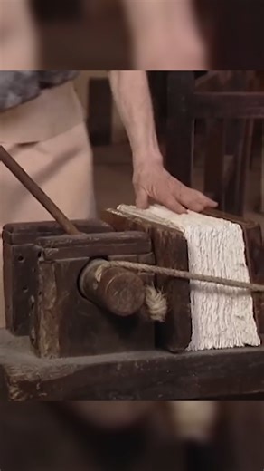 Artisanal Paper Made of Old Rags and Fabrics 📃 | Part 15 | Eugenio Monesma Documentaries