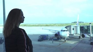 Young Woman Traveler Looking Window While 库存影片视频（100% 免版税）1025591003 | Shutterstock