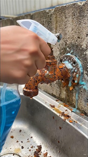 Incredible Rust Removal Transformation: From Rusty to Shiny in Seconds!