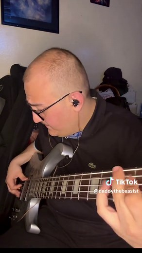 When Sherine meets polyphia❤️ Just tried this new slap lick on this legendary song ❤️ Just leaving it here for now 😂 Enjoy 👀👀 #sherine #quadcortex #bassist #neuraldsp #ibanez #bass #arabic #arabicmusiclovers