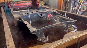 359 reactions · 10 comments | Chemical dipping a 1970 dodge challenger from start to finish. #mopar #dodge #challenger #restoration #classiccars #oddlysatisfying #pressurewashing #transformation #satisfying #beforeandafter #4thofjuly | Minute_of_dangle | Facebook