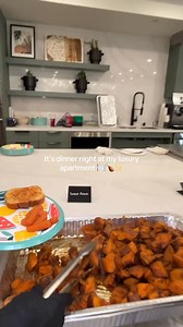 Occasion: Southern Smokehouse Comfort 🔥🥲 Menu: 🥗 Granny Smith Salad with spiced cider vinaigrette & honey citrus dressing 🐖 Chopped BBQ Pork, 🍗 Pulled BBQ Chicken 🥩 Sliced Wagyu Beef Brisket, 🌭 Smoked Hot Links with peppers & onions 🍠 Roasted Sweet Potato Hash, 🥕 Honey Chipotle Glazed Carrots 🍌 Bourbon Caramelized Banana Pudding for dessert 😮‍💨✨ #BBQvibes #BlackTikTok #contentcreator #vent #venting #luxury #apartmentevents #dinner #pastatiktok #foodtiktok #italian #ililitaly #lasvega