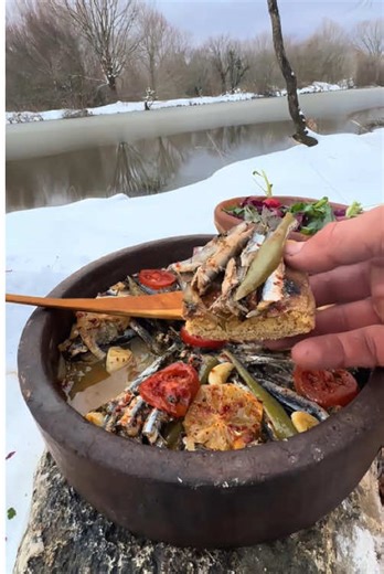 Outdoor Cooking Techniques in Nature