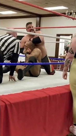 Sleeper hold on Jora Johl (Popup wrestling) #shorts #wrestling