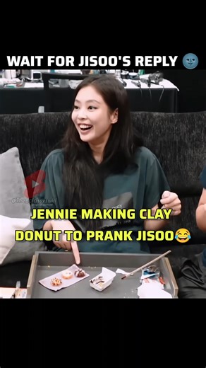 Jennie played but jisoo cooked 🌚🔥 #jisoo #rosé #trendingshorts #viralvideo #youtubeshorts #fypviralシ