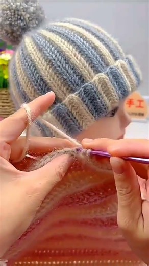 DIY Crochet Hat 👒 #crochet #crocheting #knitting #handmade #diy