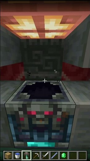 How Many Ominous Vaults Does It Take To Get The Heavy Core? #minecraft #survival #pvp #gaming